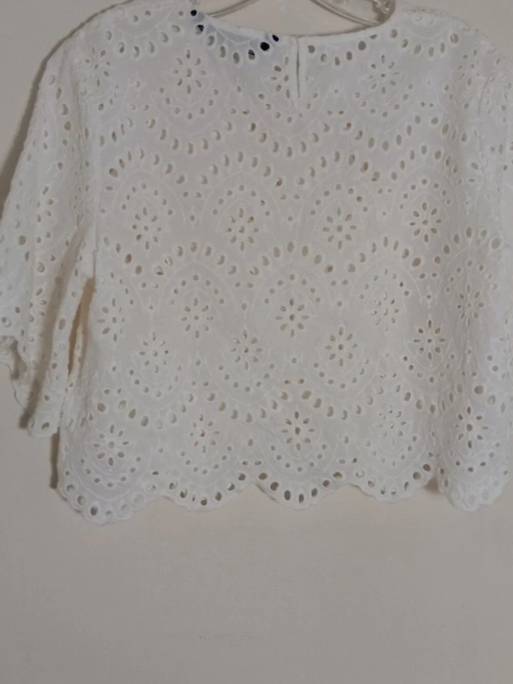 Zara Eyelet Lace Crop top White Size L Scalloped Hem Feminine Summer Top